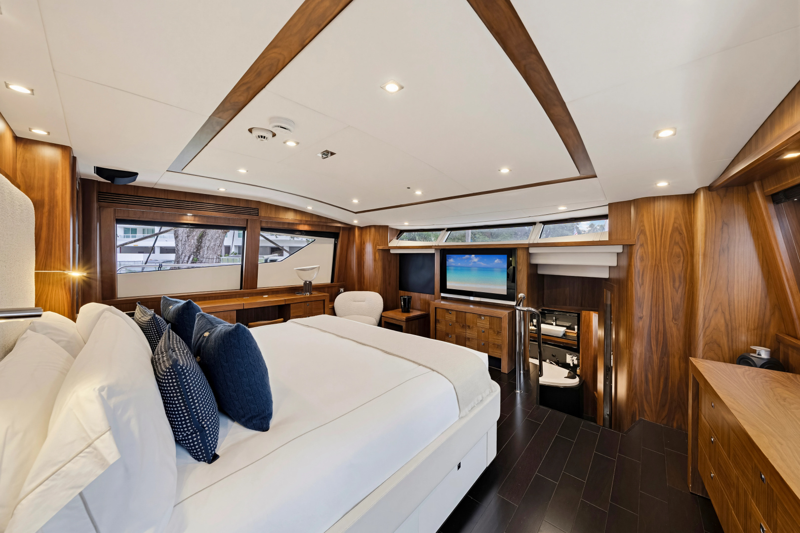 2010 Sunseeker 34 Metre Yacht