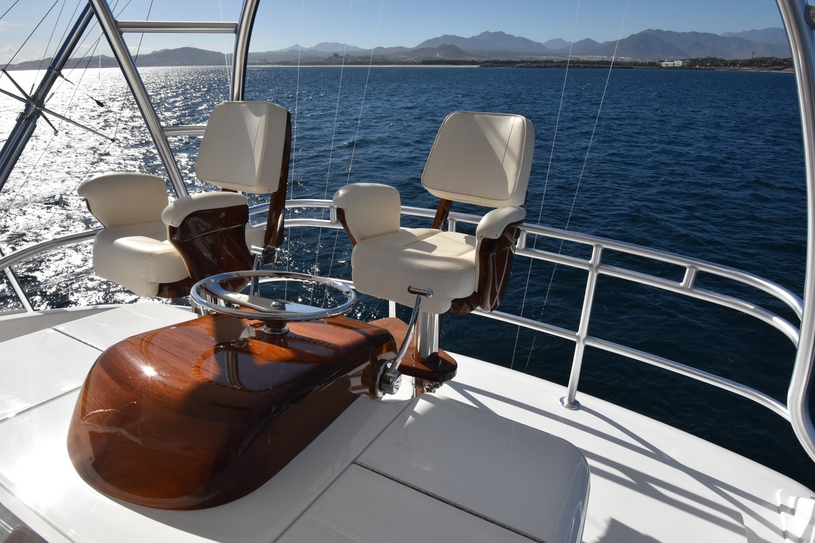 PARTY OF FIVE 80ft Viking Yacht For Sale PARTY OF FIVE 80ft Viking Yacht For Sale