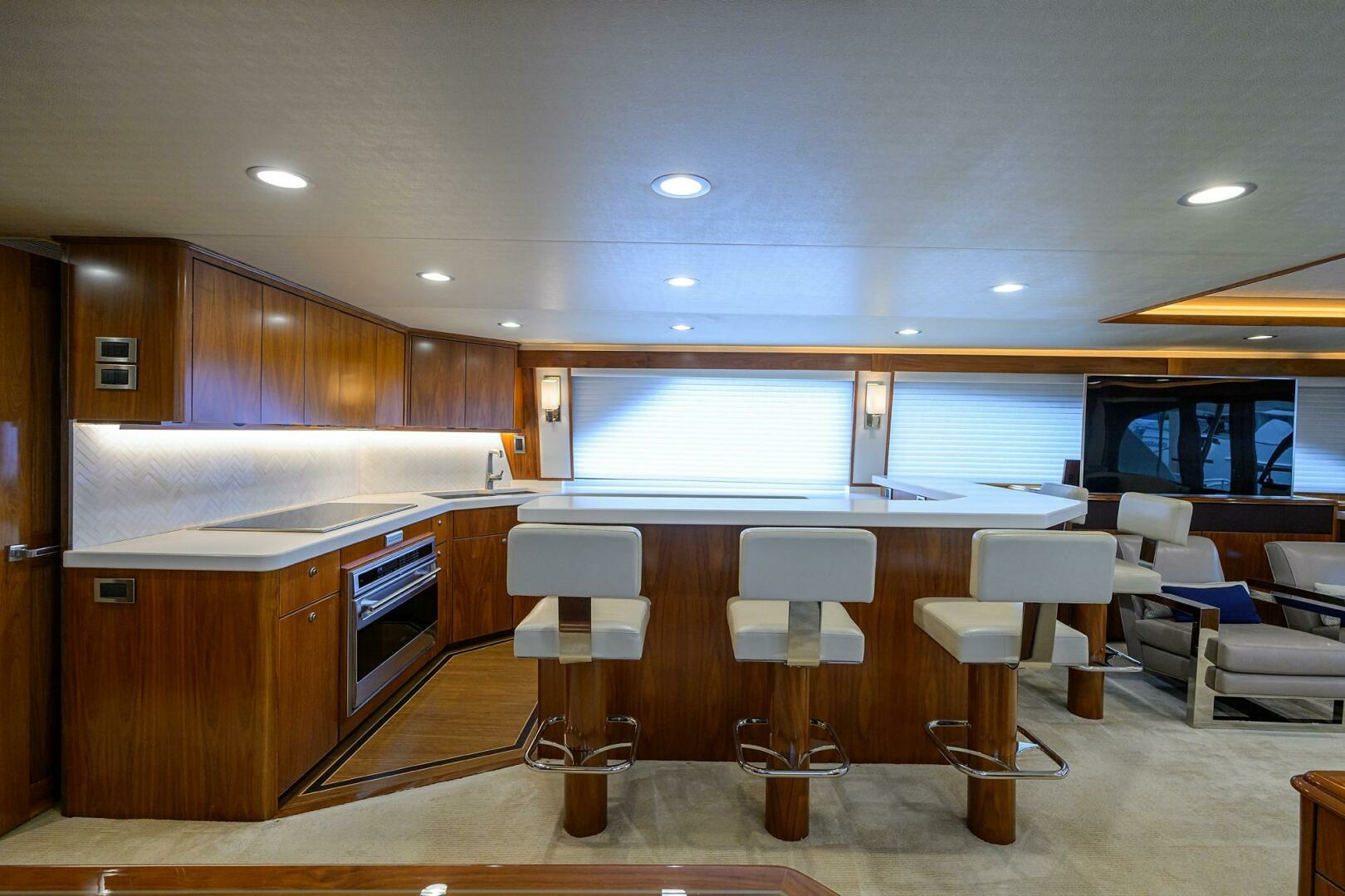 SPECULATOR 92ft Viking Yacht For Sale