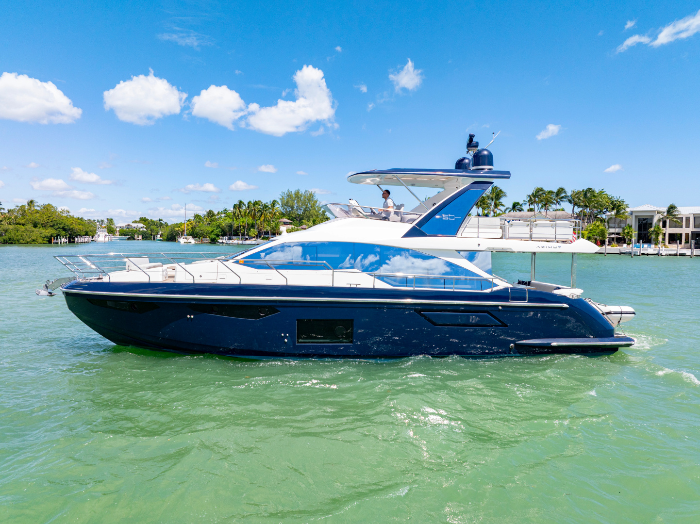 60ft Azimut Yacht For Sale