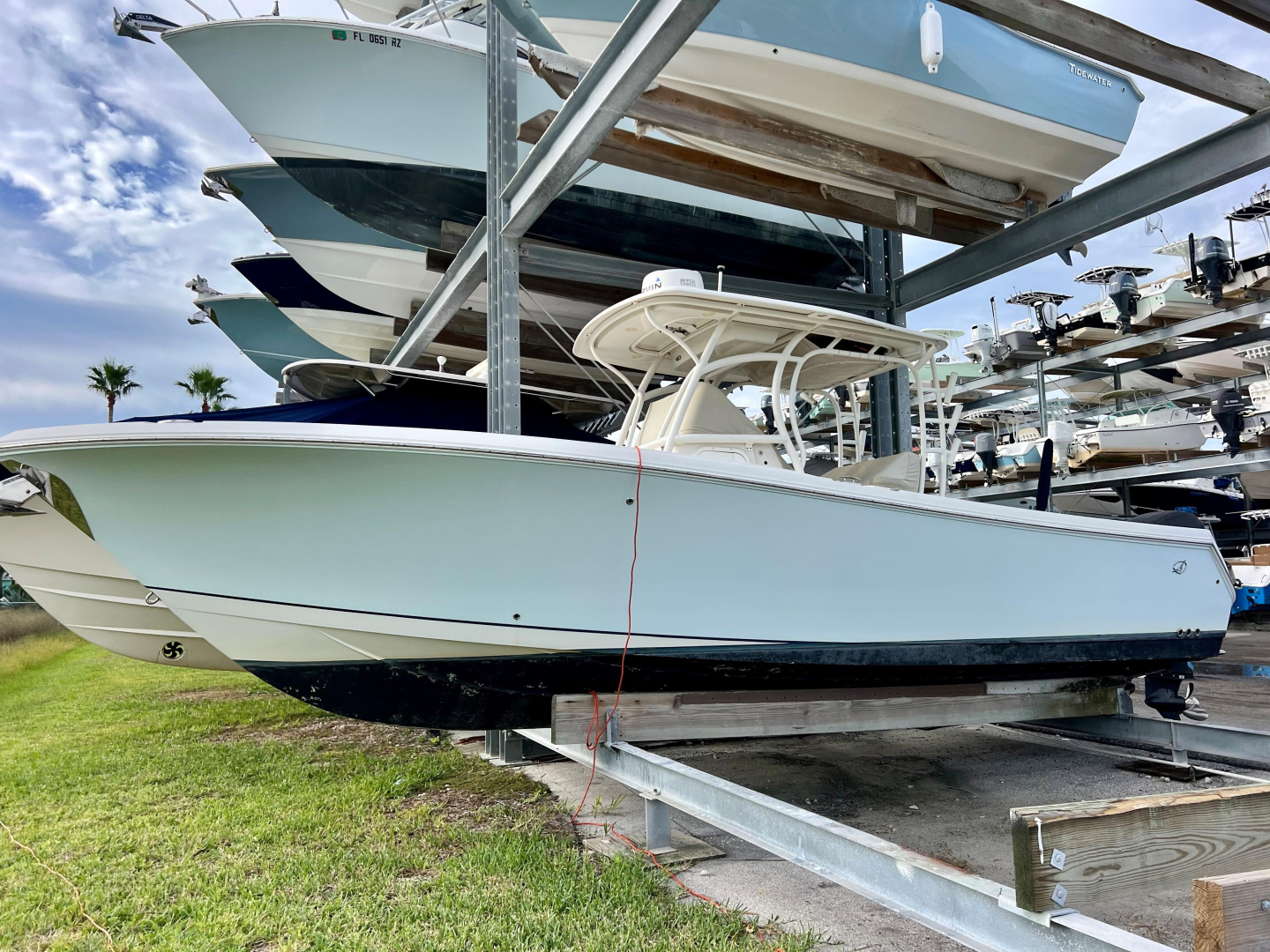 MYSTIC WENCH 29ft Sailfish Yacht For Sale