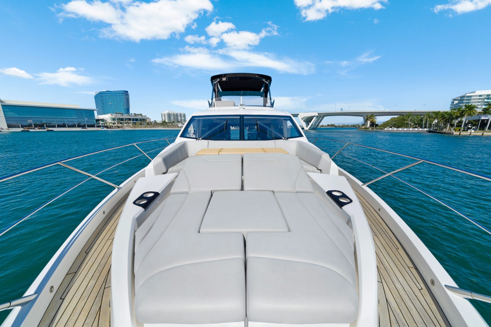 68ft Sunseeker Yacht For Sale
