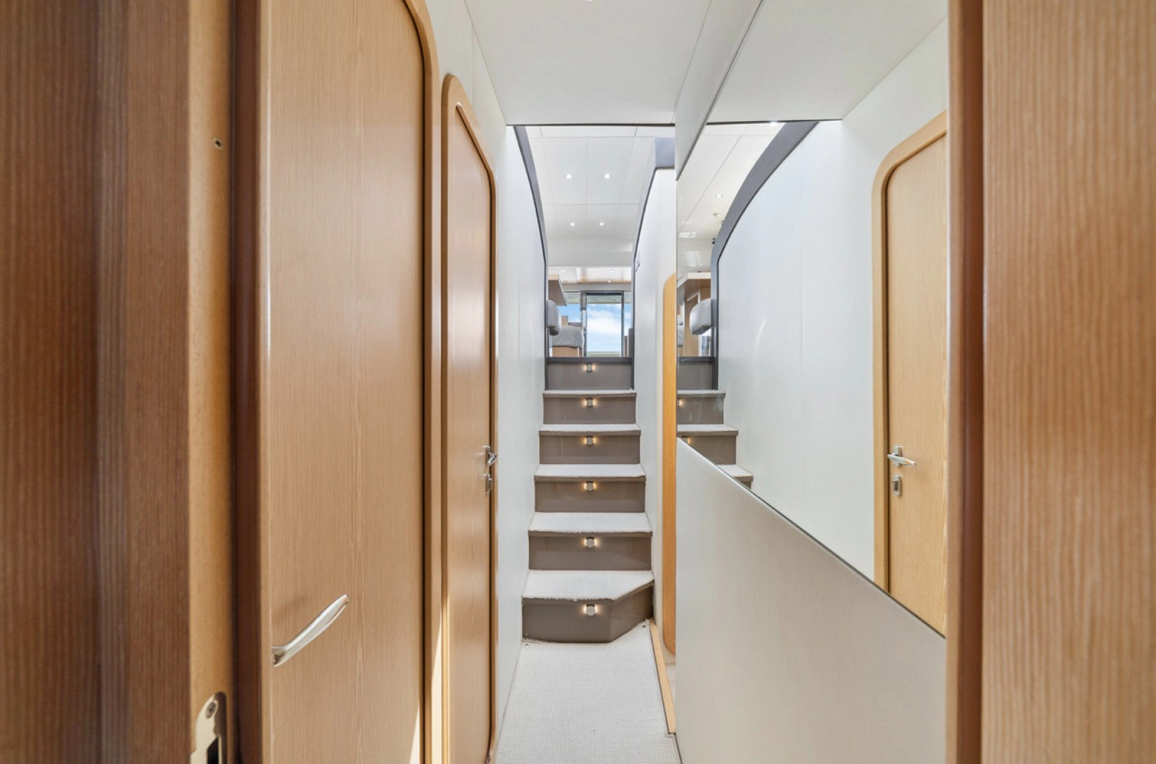 Big Deck Energy 62ft Ferretti Yachts Yacht For Sale