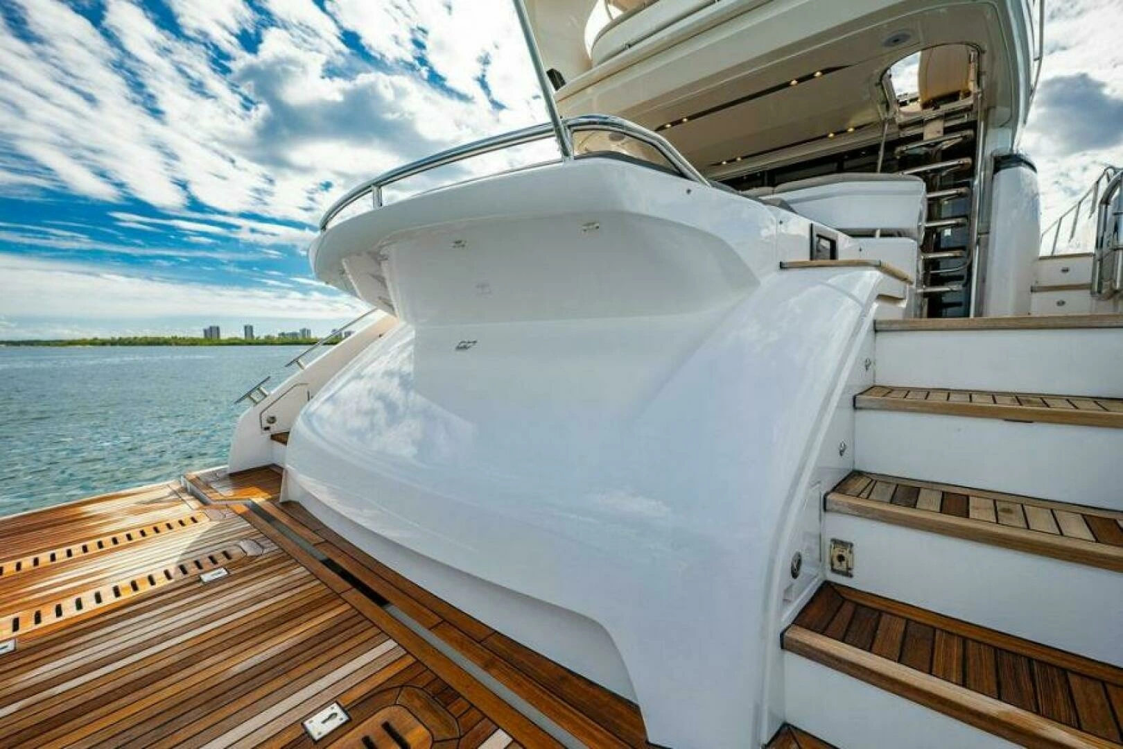 Princess S65 Yacht For Sale
