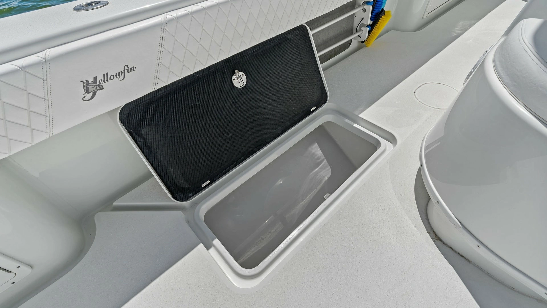 Yellowfin 39 Center Console  Yacht For Sale