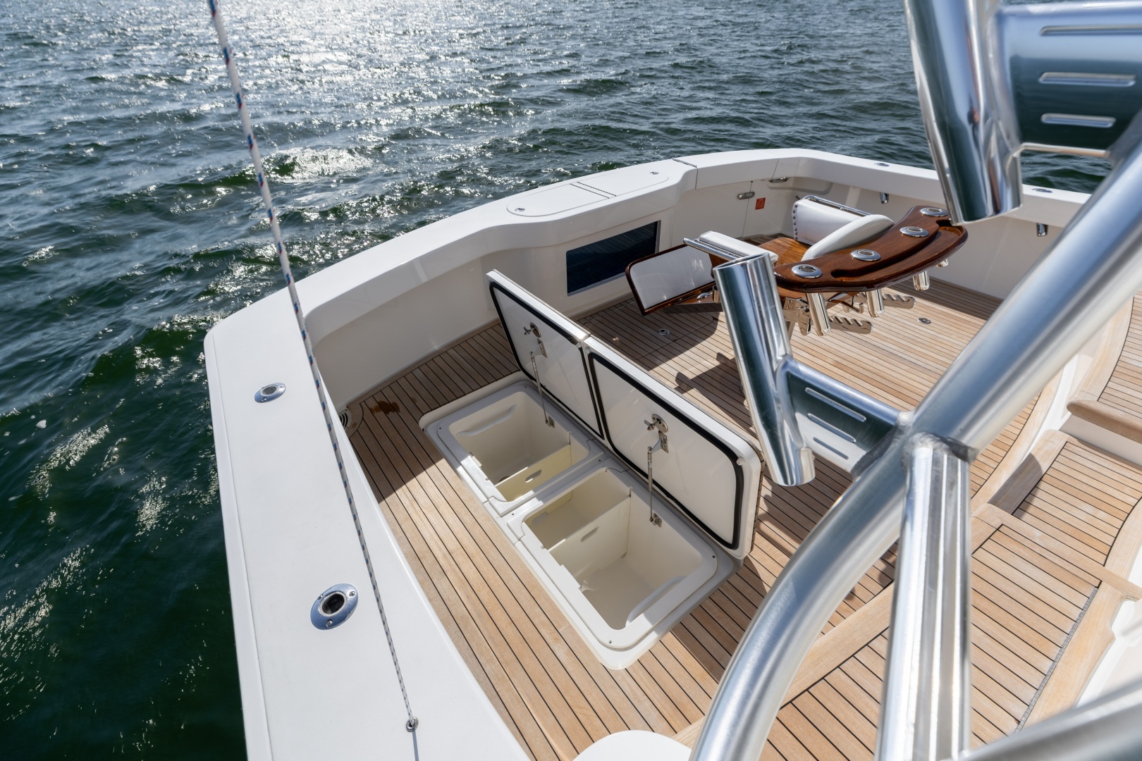 2018 52 Viking Sport Tower Wild Eagle Stbd Fishbox
