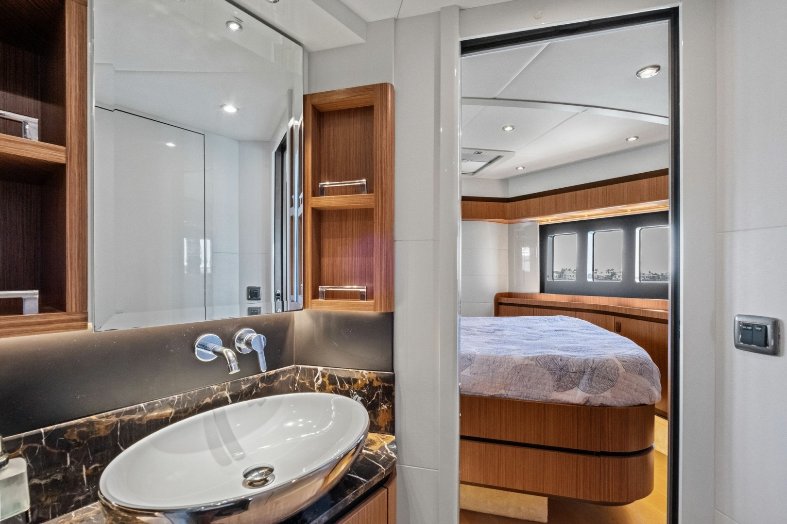 Elettra 52ft Absolute Yacht For Sale