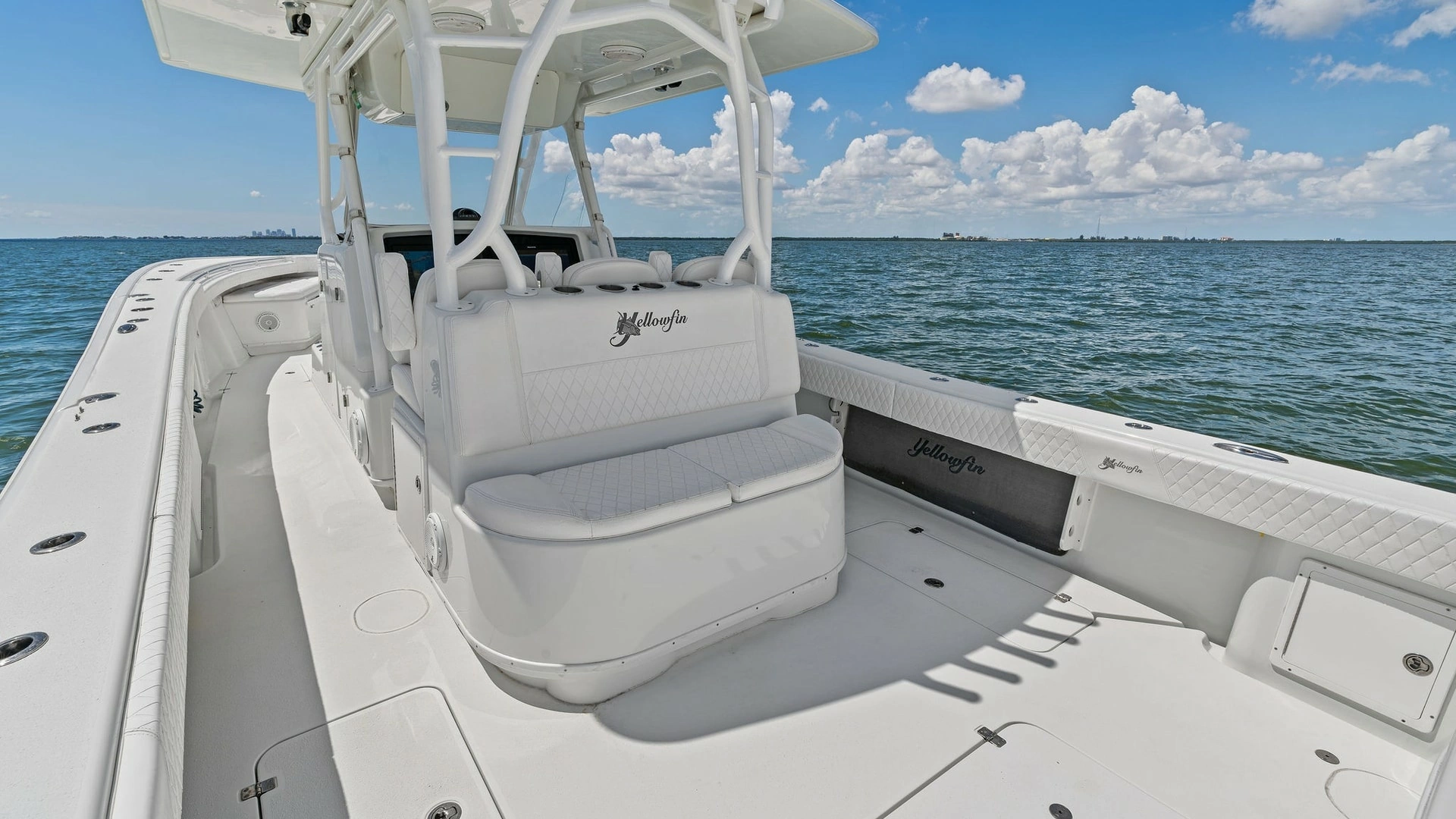 Yellowfin 39 Center Console  Yacht For Sale