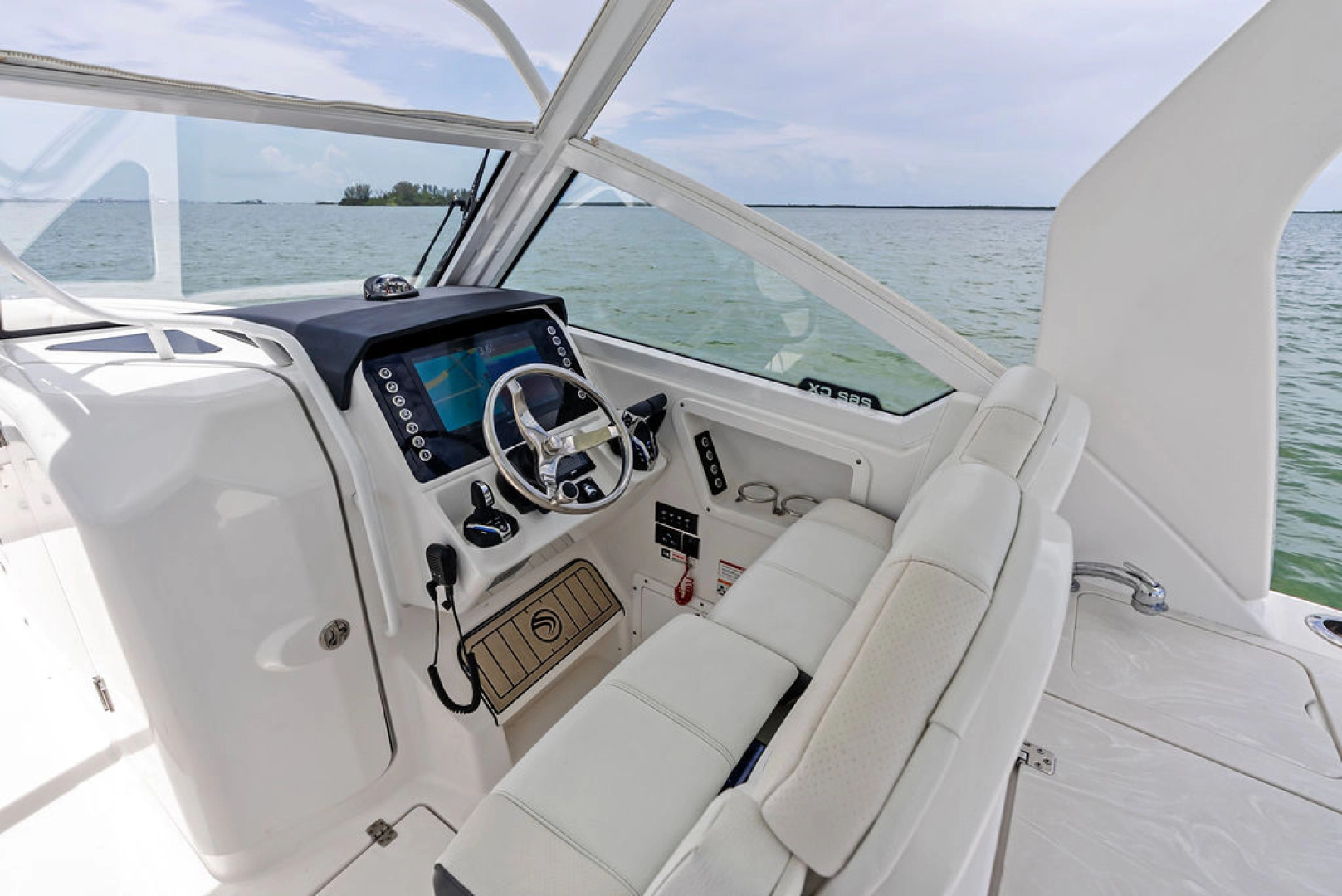 26ft Edgewater Yacht For Sale