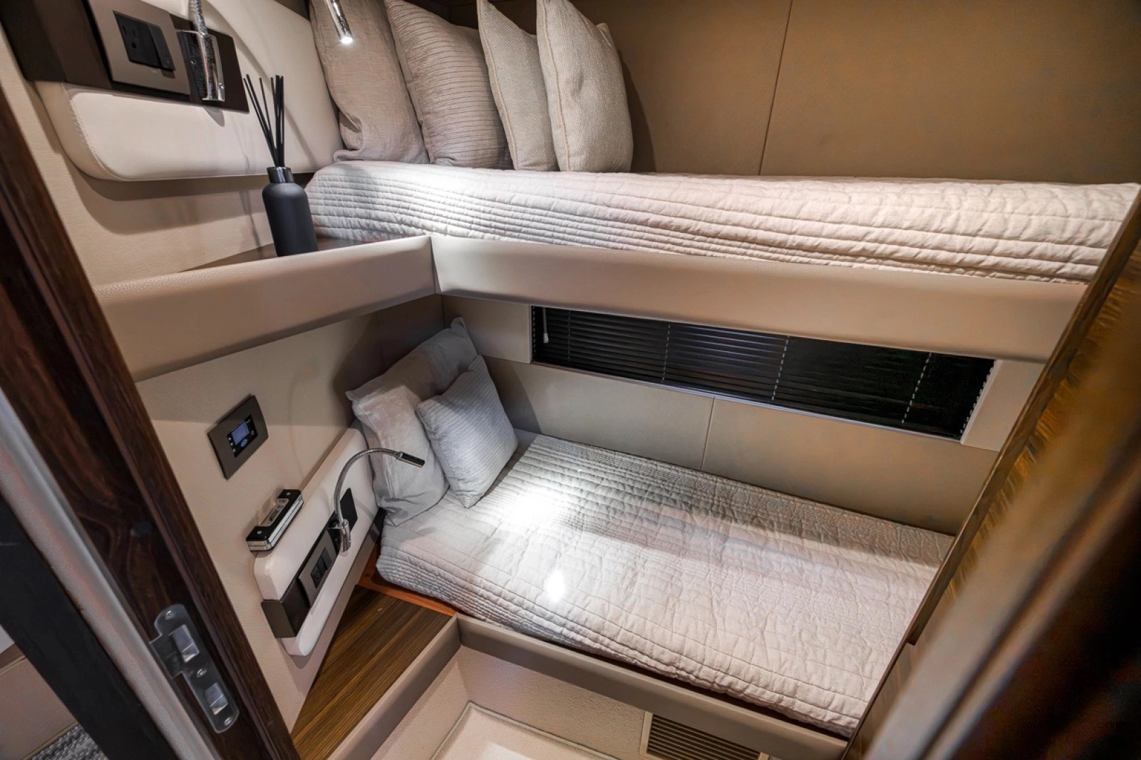 Azimut 50 FLY Yacht For Sale
