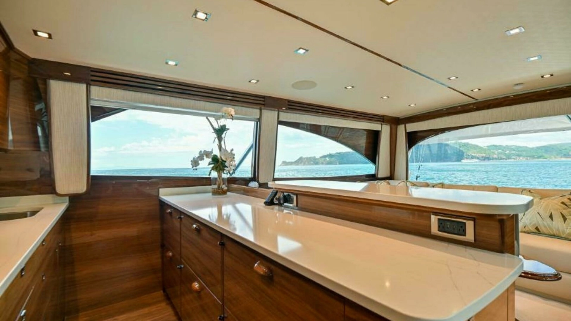 Viking 64 Convertible Yacht For Sale