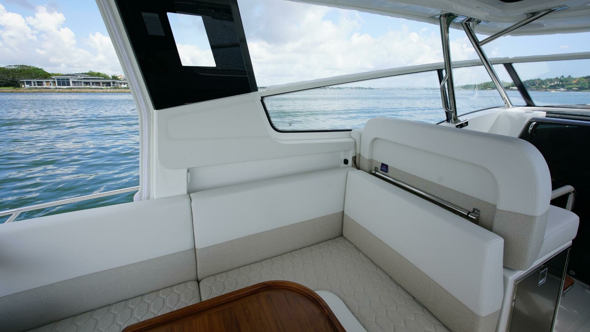 In Stock 2025 Nimbus W11 60 40ft Nimbus Yacht For Sale In Stock 2025 Nimbus W11 60 40ft Nimbus Yacht For Sale