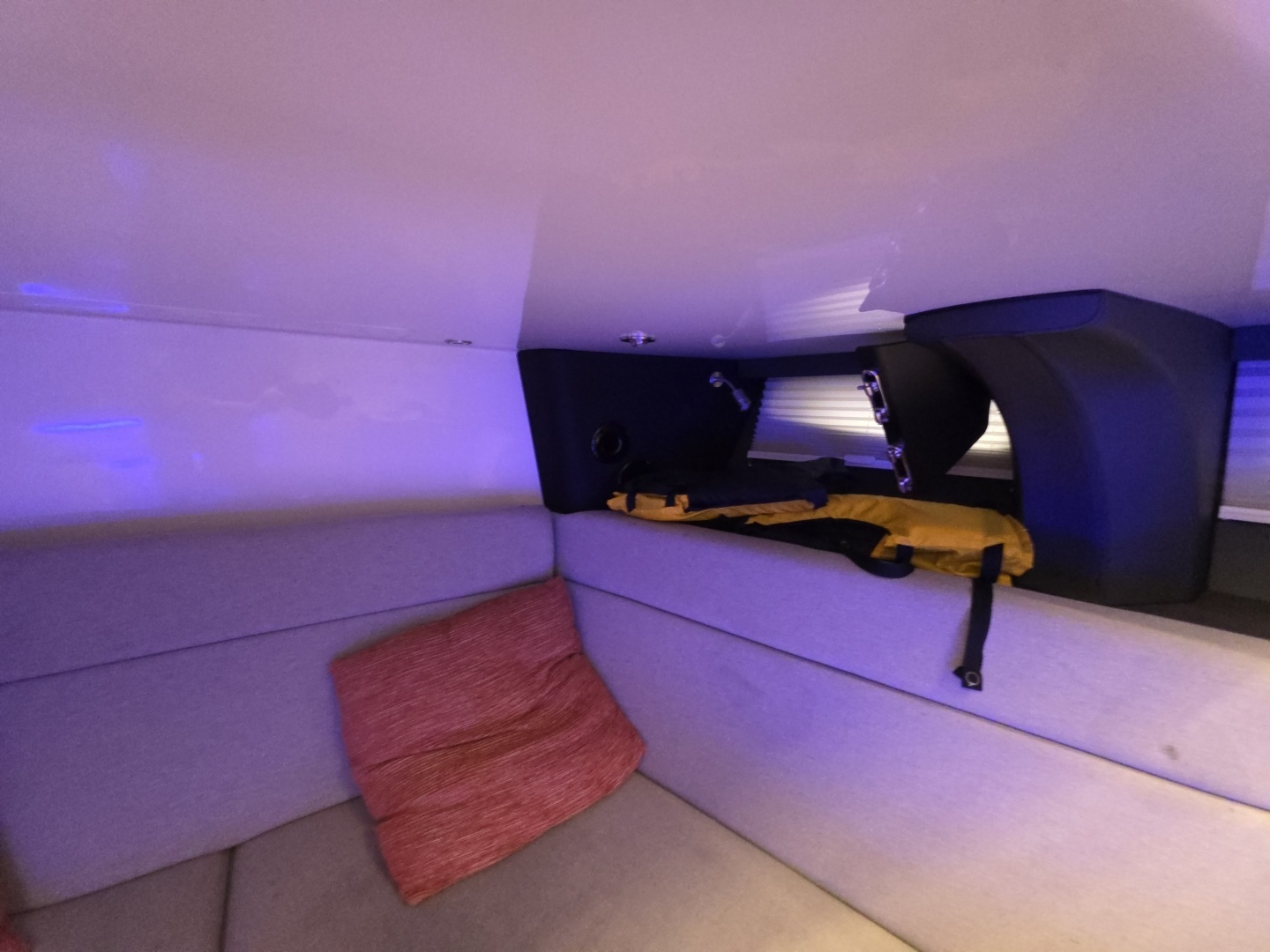 BFT 42ft Boston Whaler Yacht For Sale