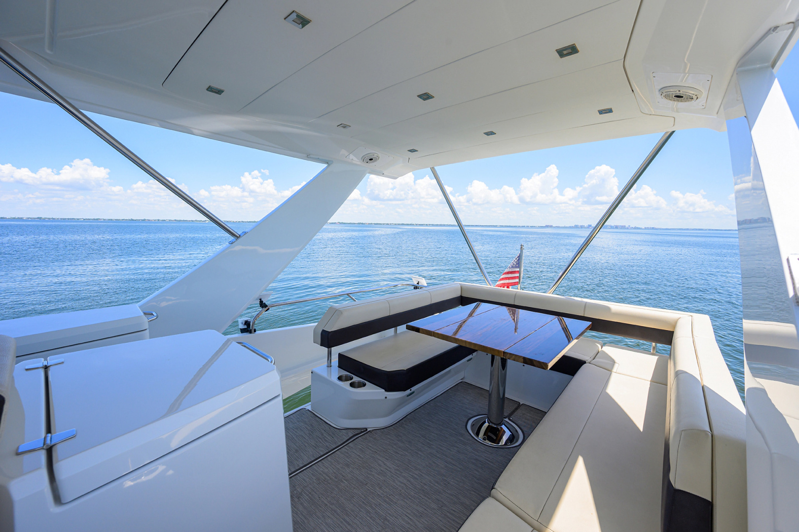 UNORTHODOCS 60ft Cruisers Yachts Yacht For Sale