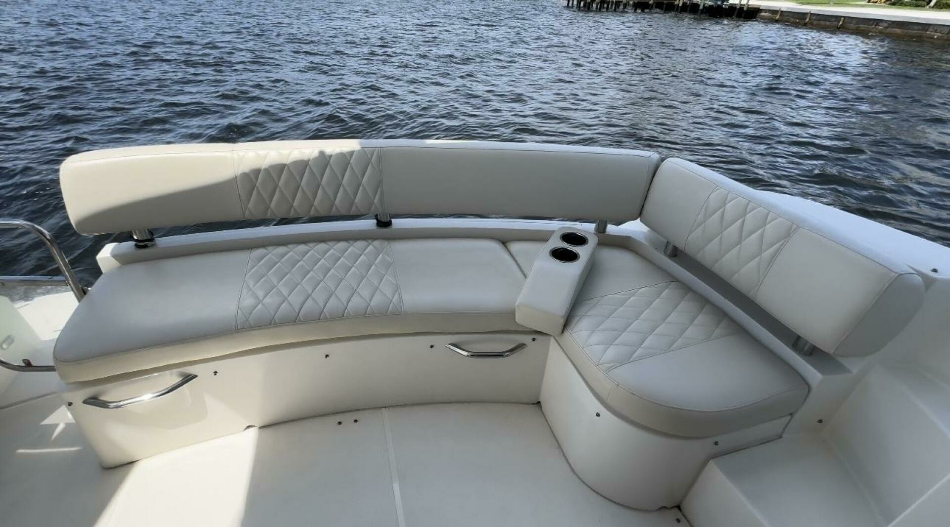 SEAS THE DAY 40ft Carver Yacht For Sale