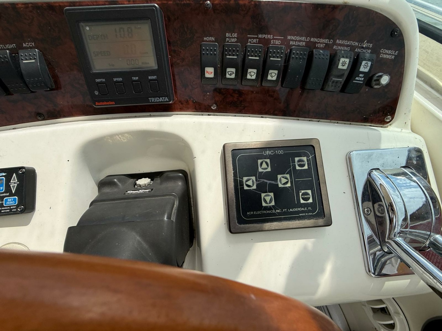 1996 Sea Ray 370 Sundancer 37
