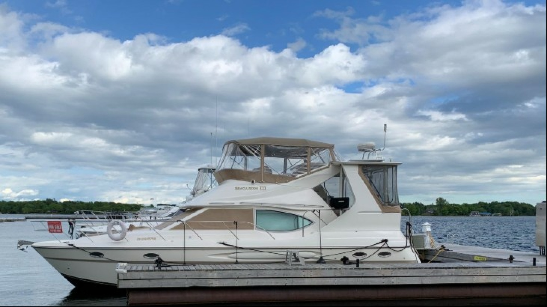 1999 Maxum 4100 SCA