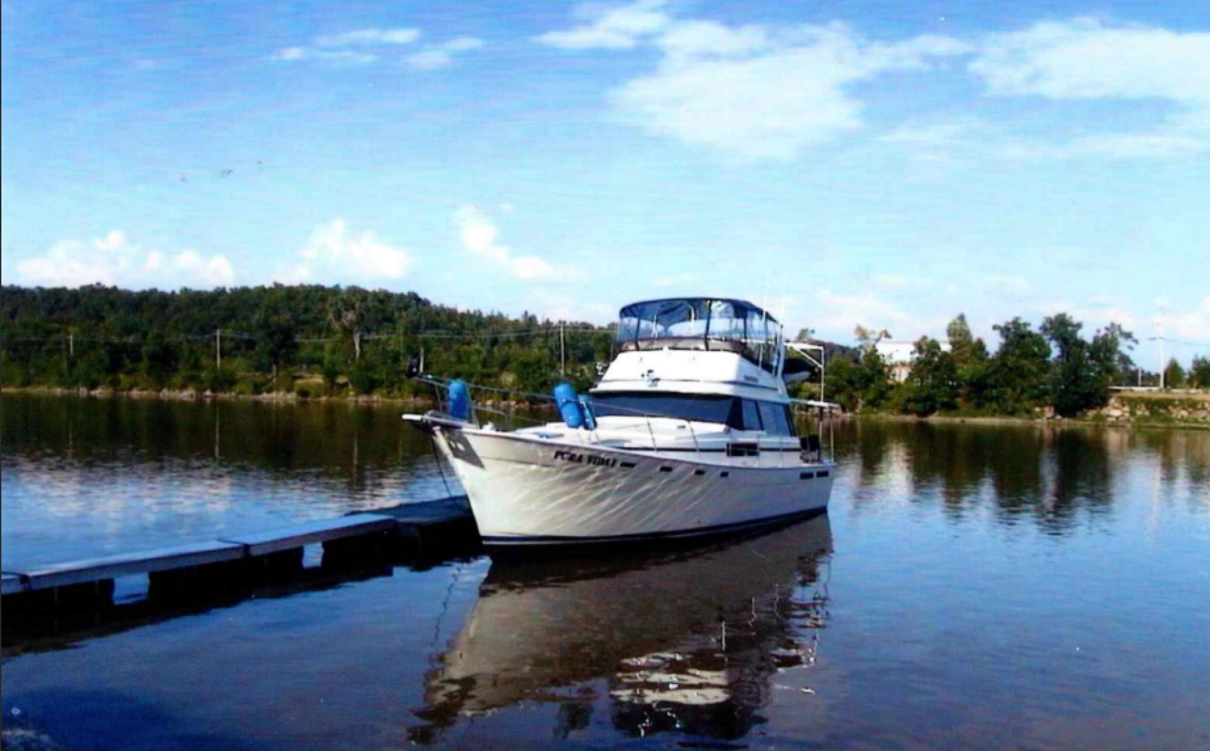 1985 Bayliner 3870, photo 1 of 30