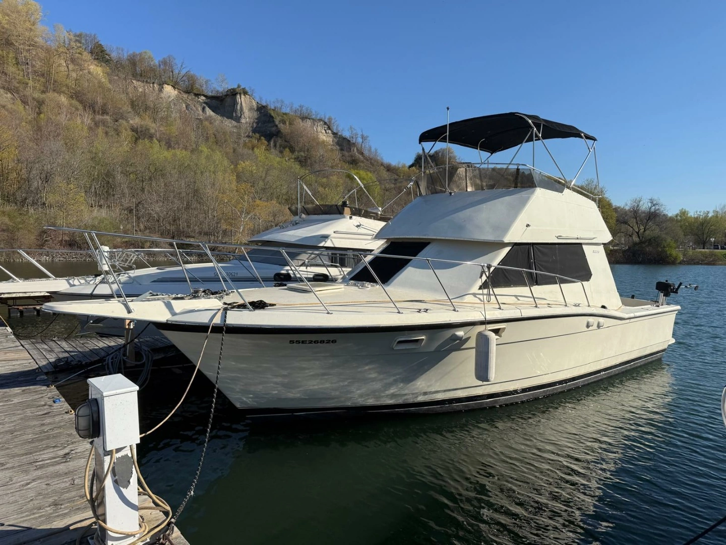 1984 Hatteras 36 Convertible, photo 1 of 30