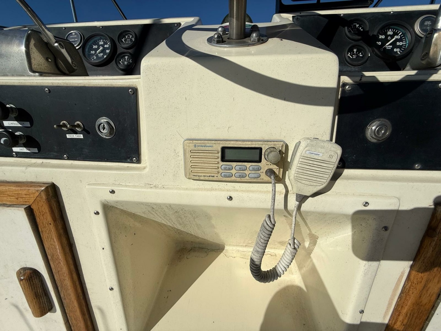 1984 Hatteras 36 Convertible 36