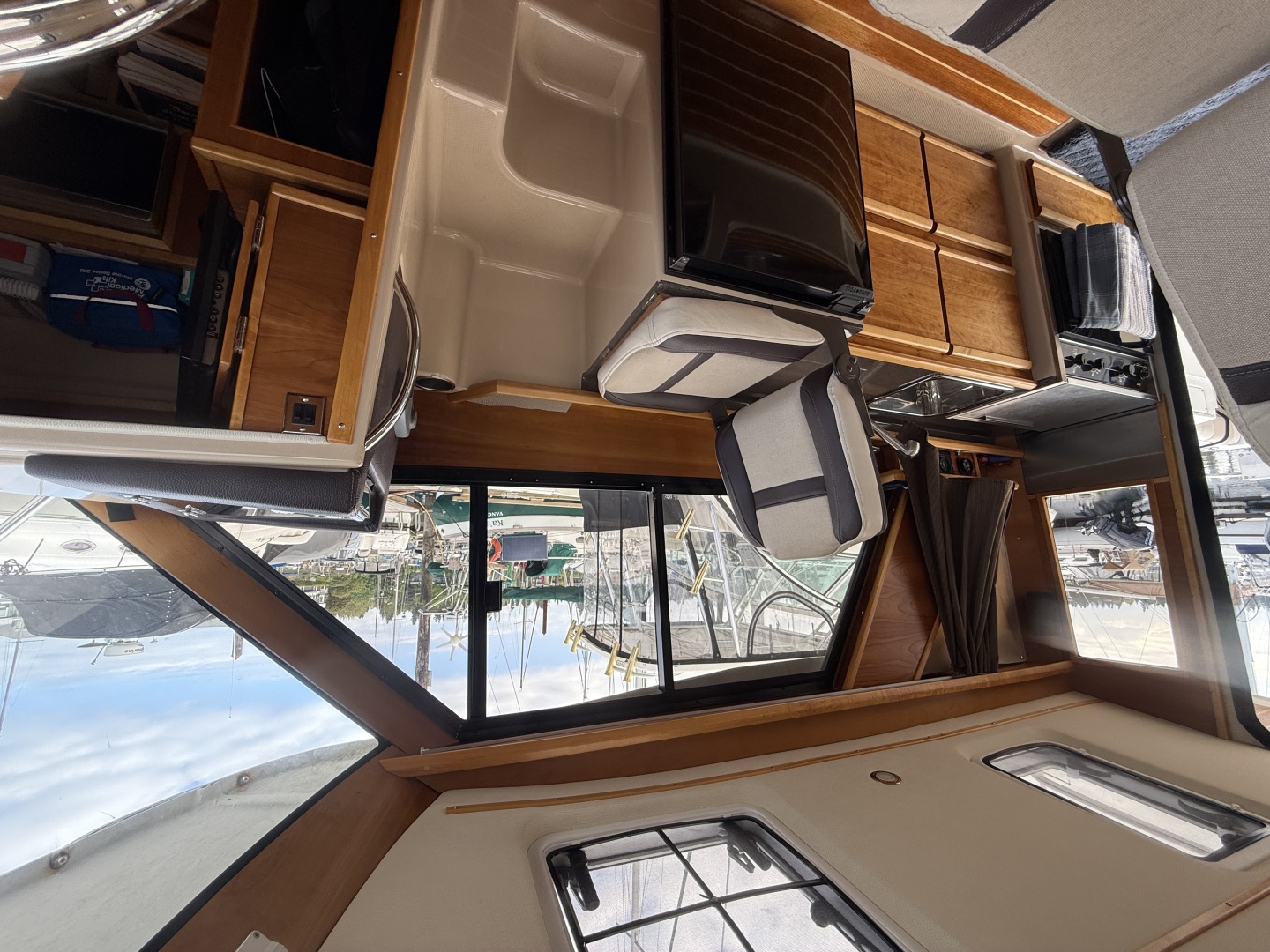 2015 Cutwater C-28 28