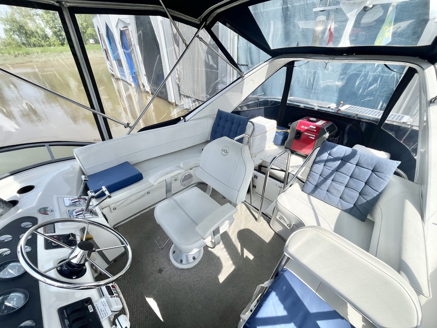 2000 Bayliner  3388