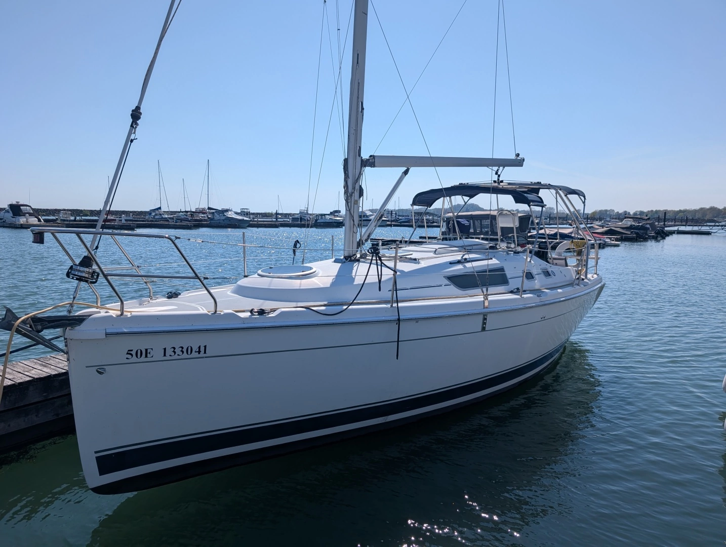 2006 Hunter 31, photo 1 of 30