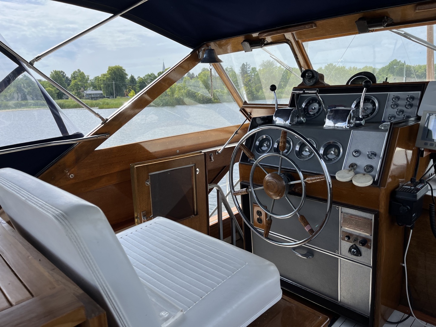 1967 Chris Craft  Constellation