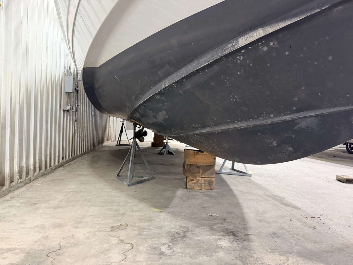 Regal 42 Grande Coupe Yacht For Sale