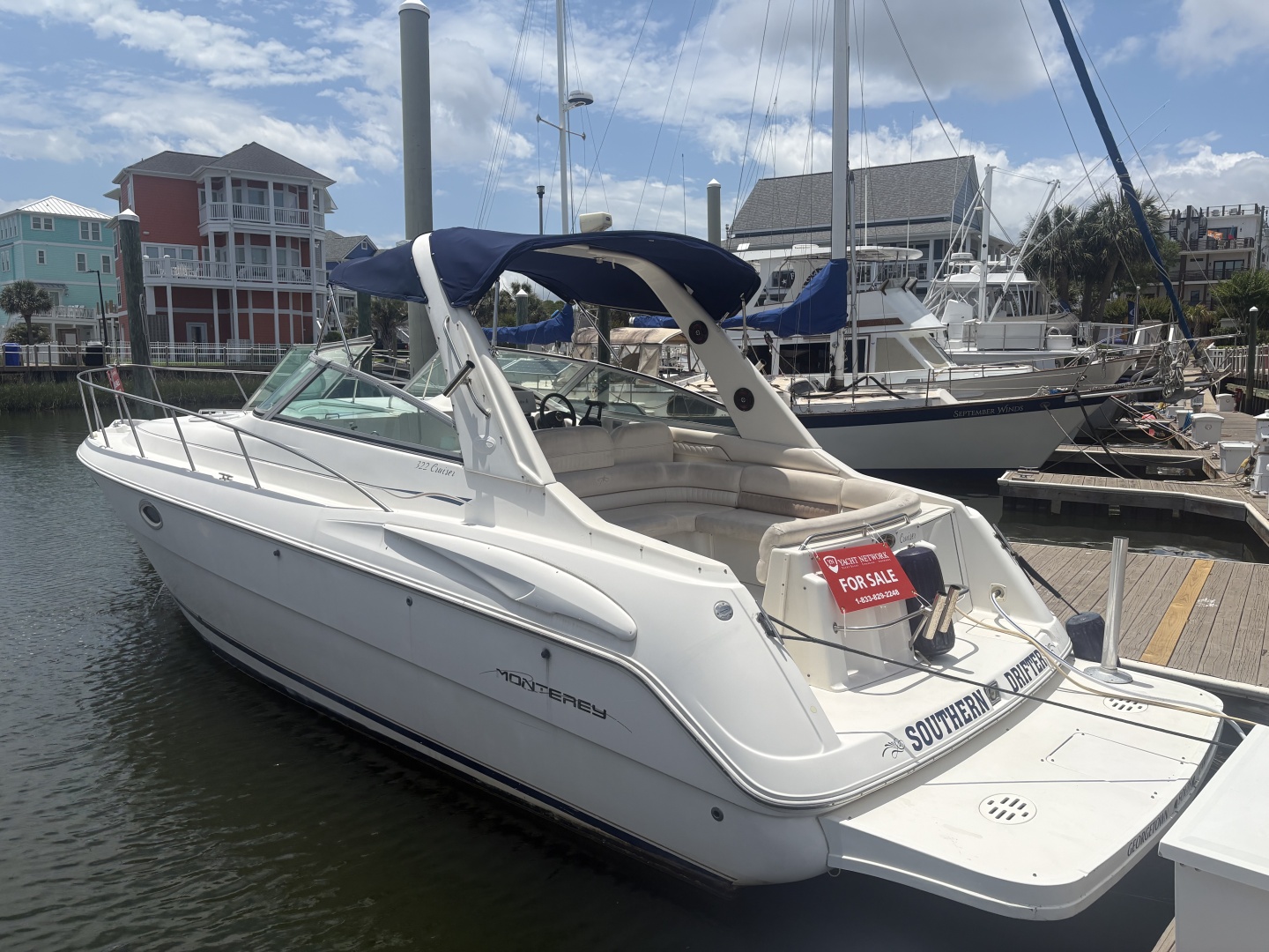 2000 Monterey 322 Cruiser