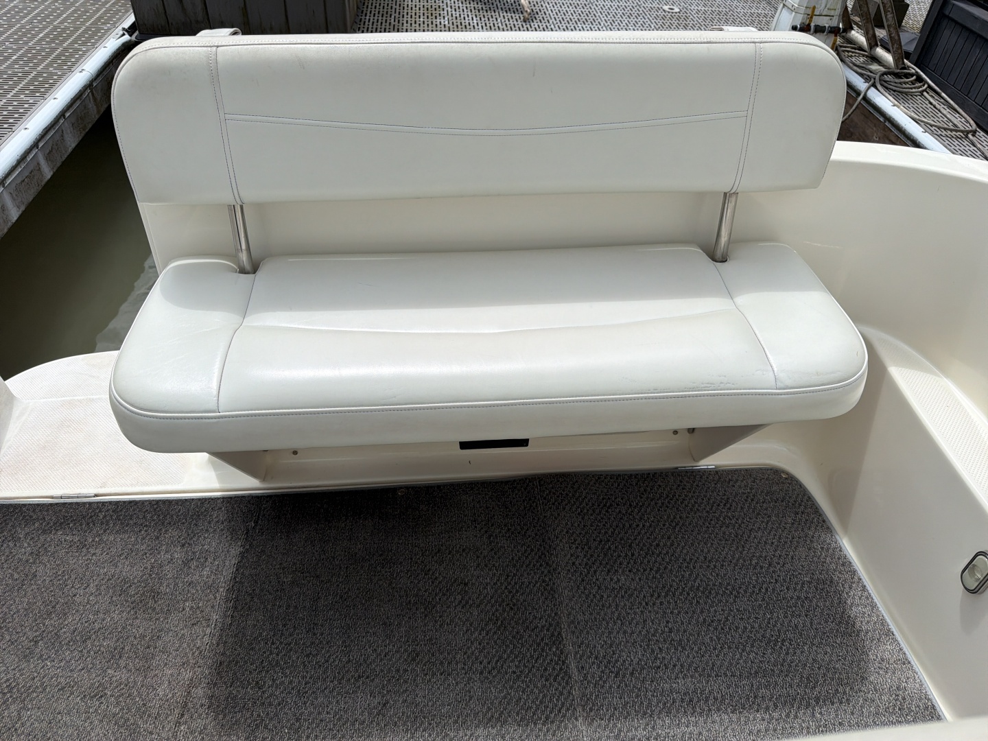 24ft Bayliner Yacht For Sale