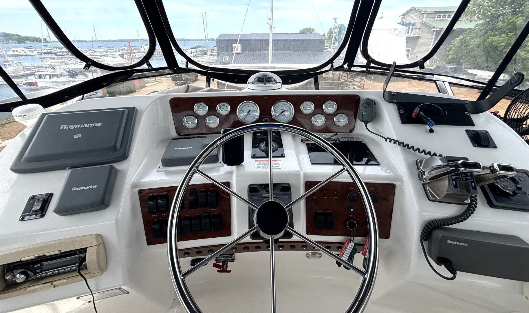 45ft Silverton Yacht For Sale