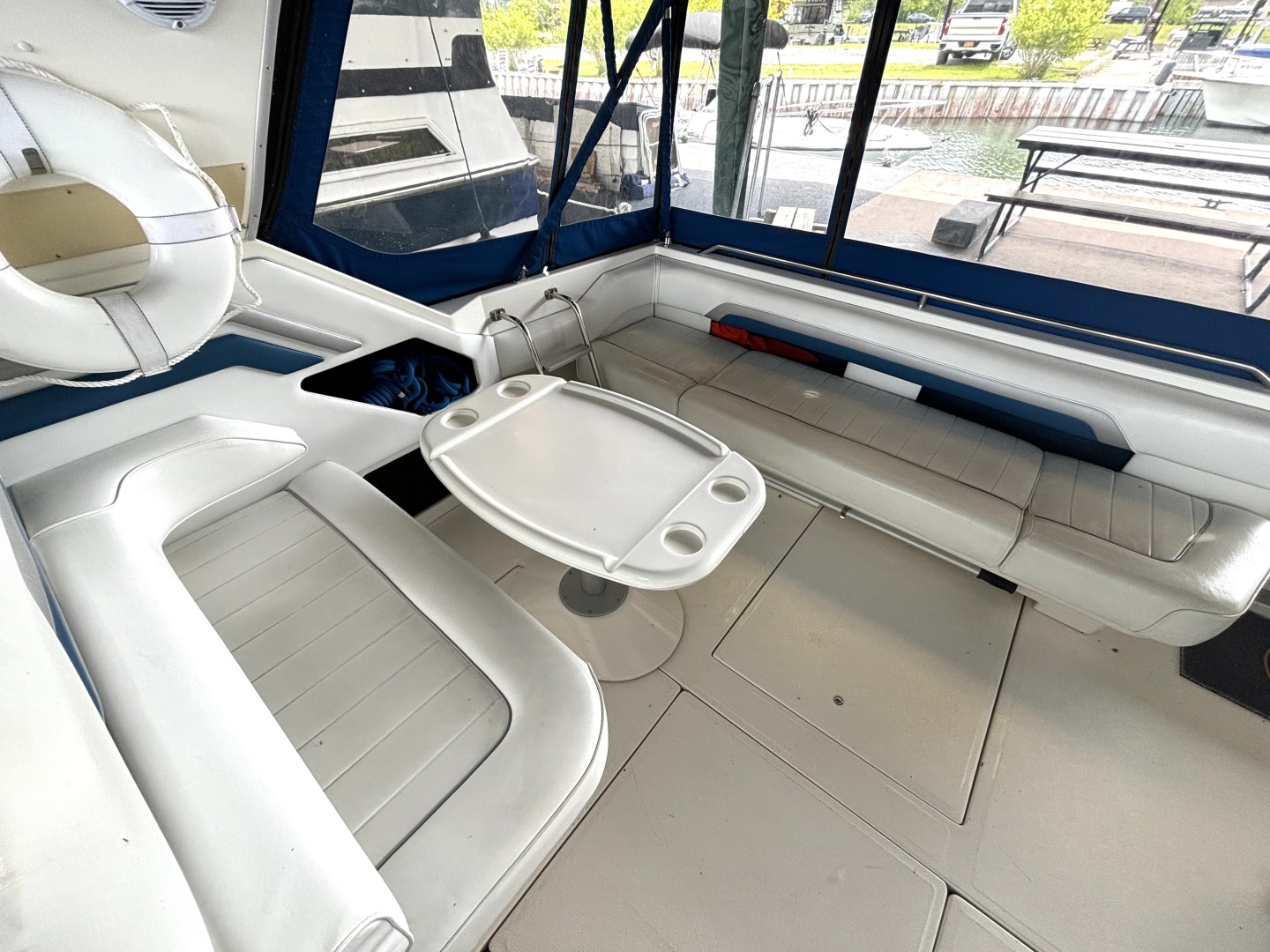 40ft Sea Ray Yacht For Sale