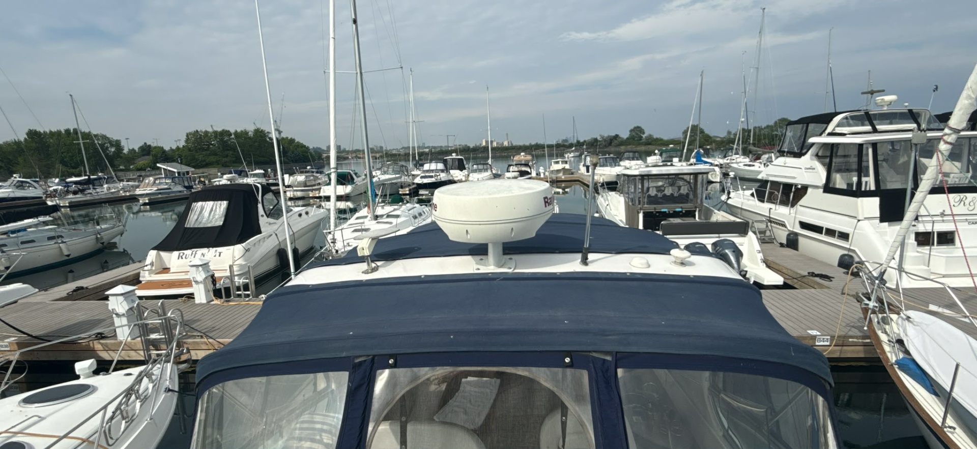 2005 Four Winns 378 Vista
