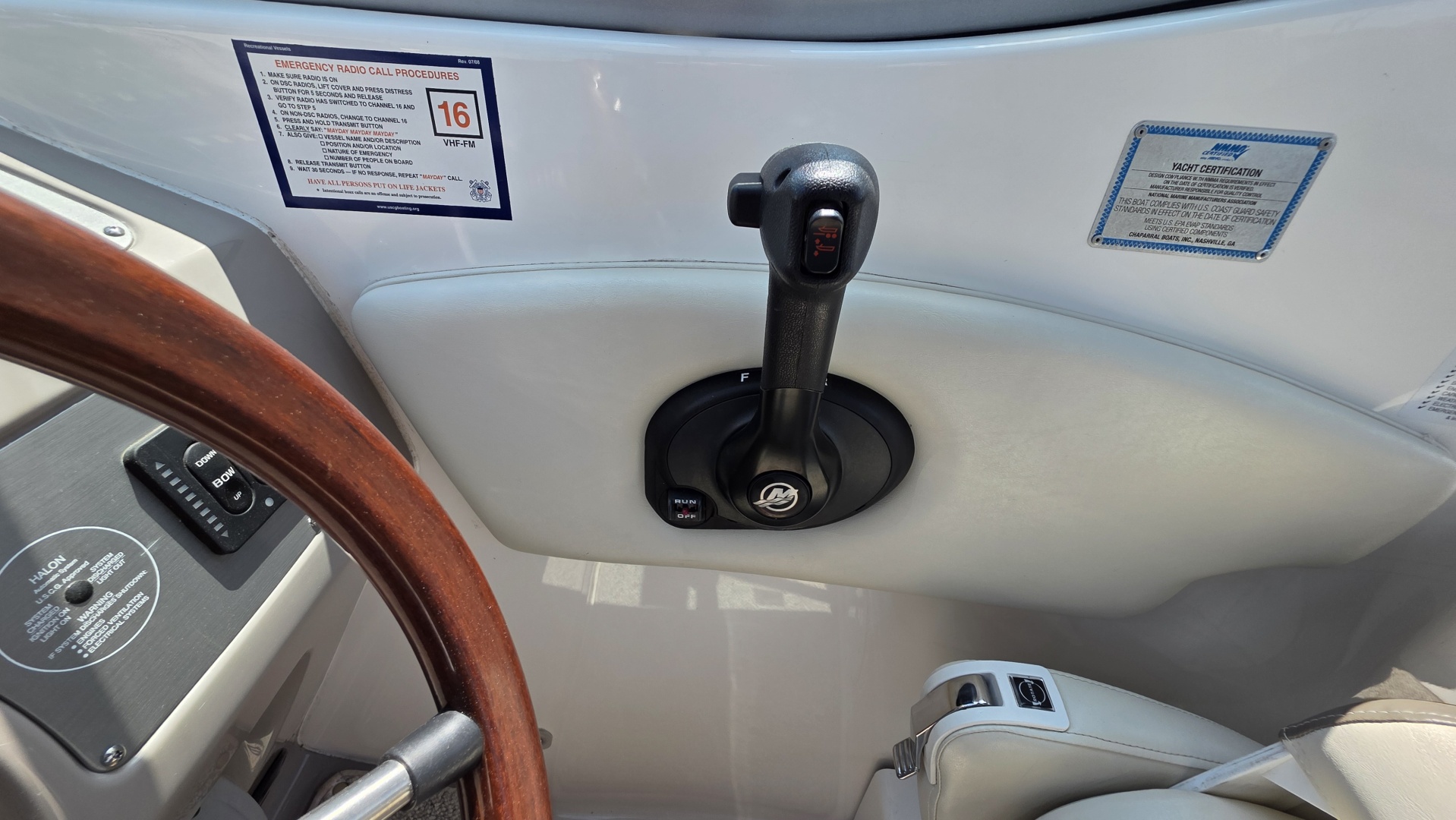 2011 Chaparral 270 Signature