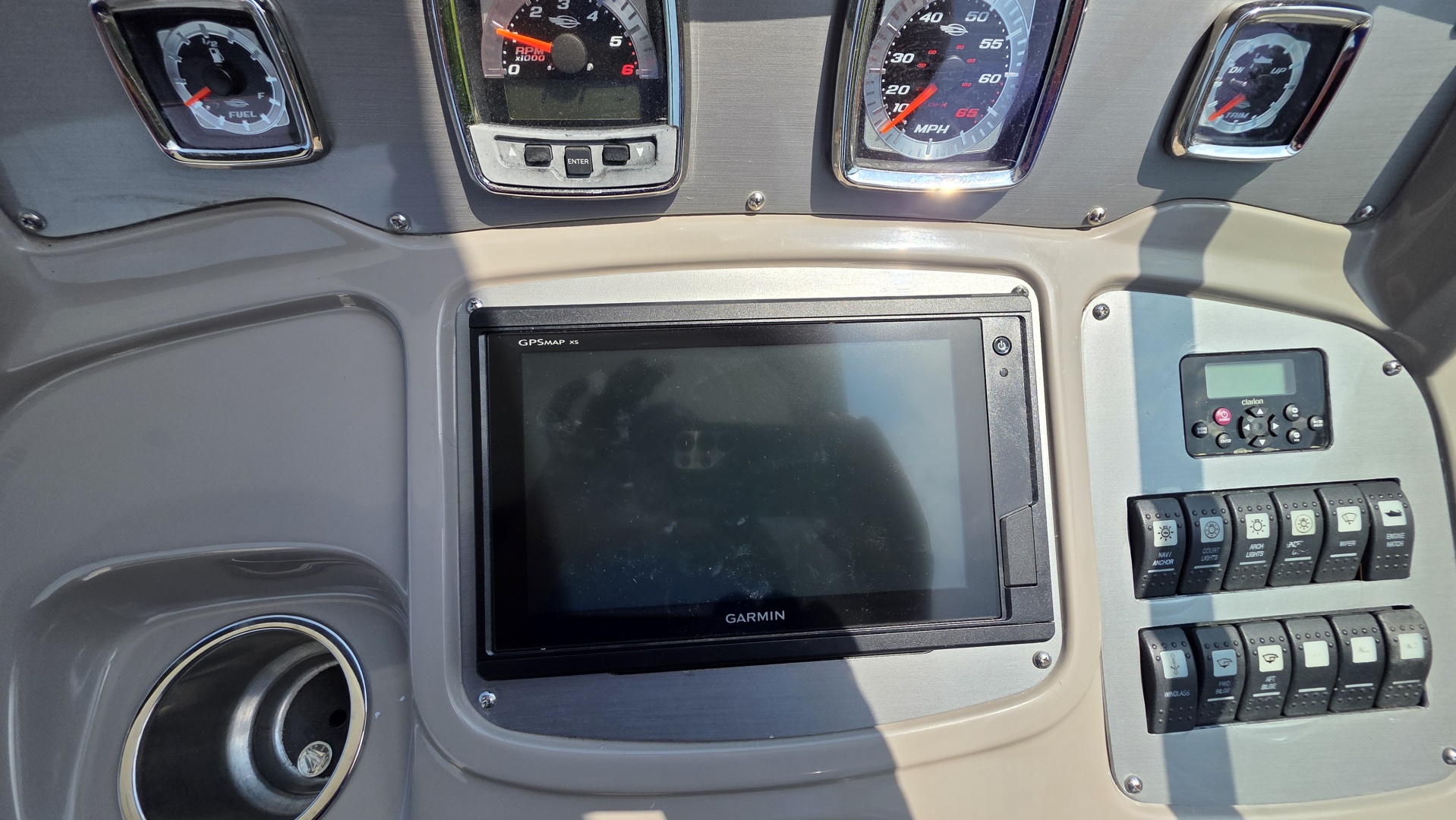 2011 Chaparral 270 Signature