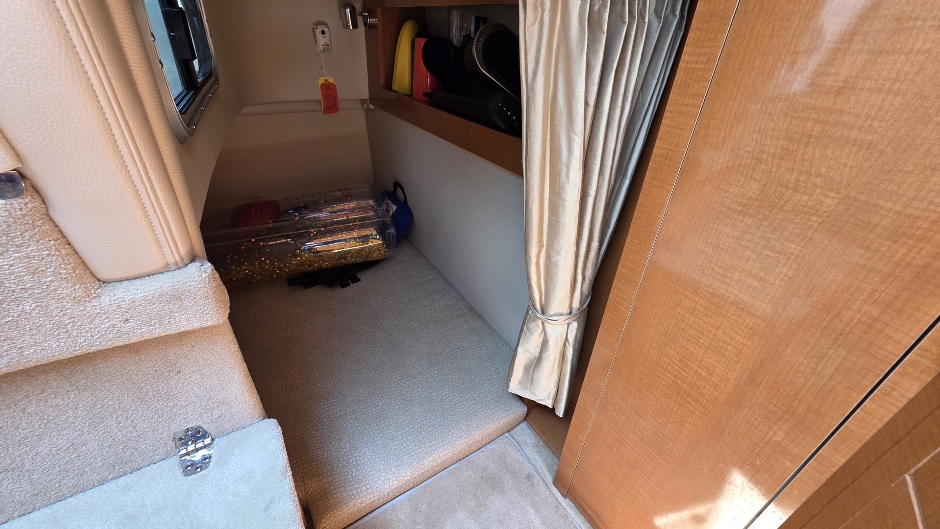 2011 Chaparral 270 Signature