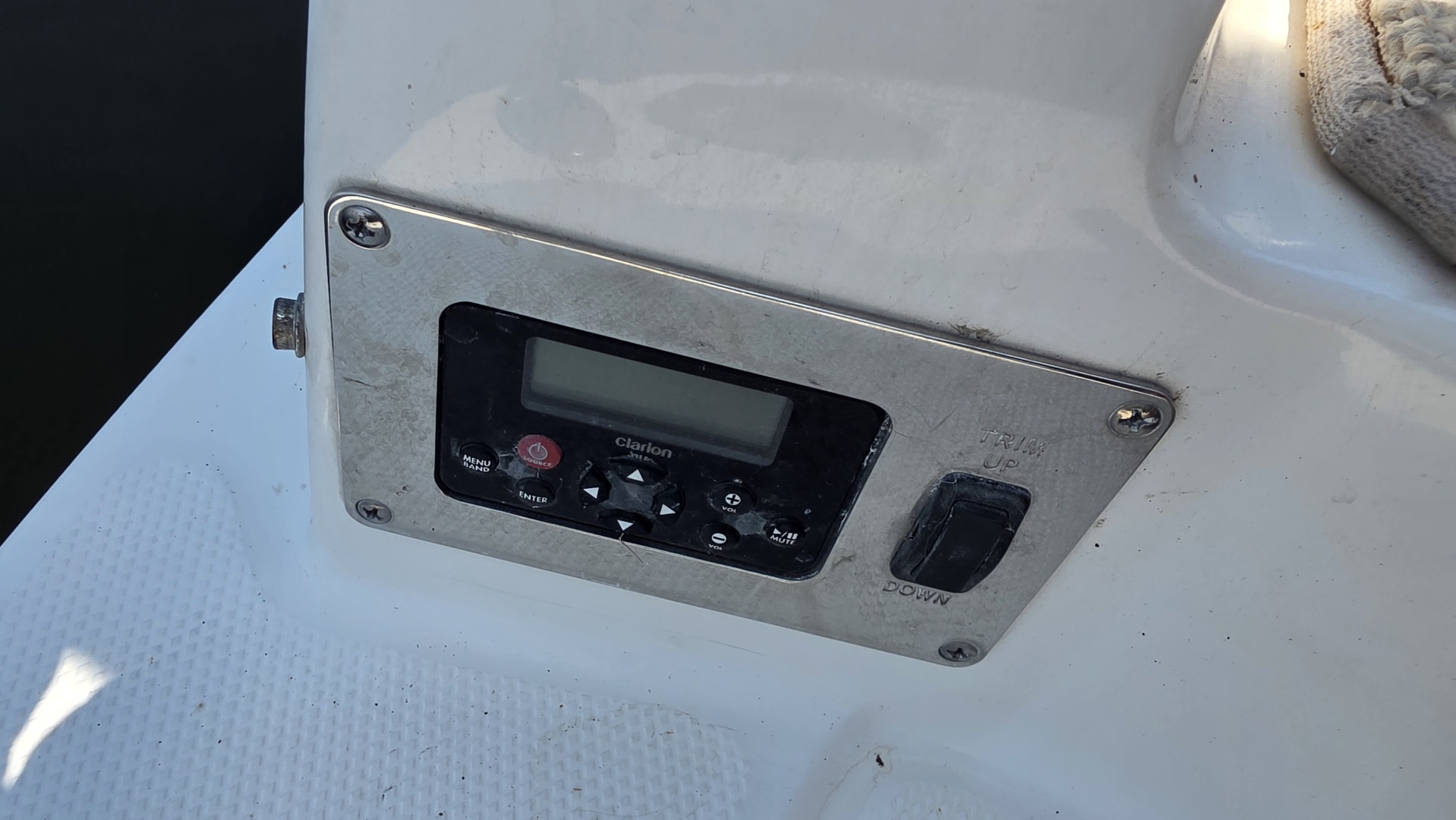 2011 Chaparral 270 Signature