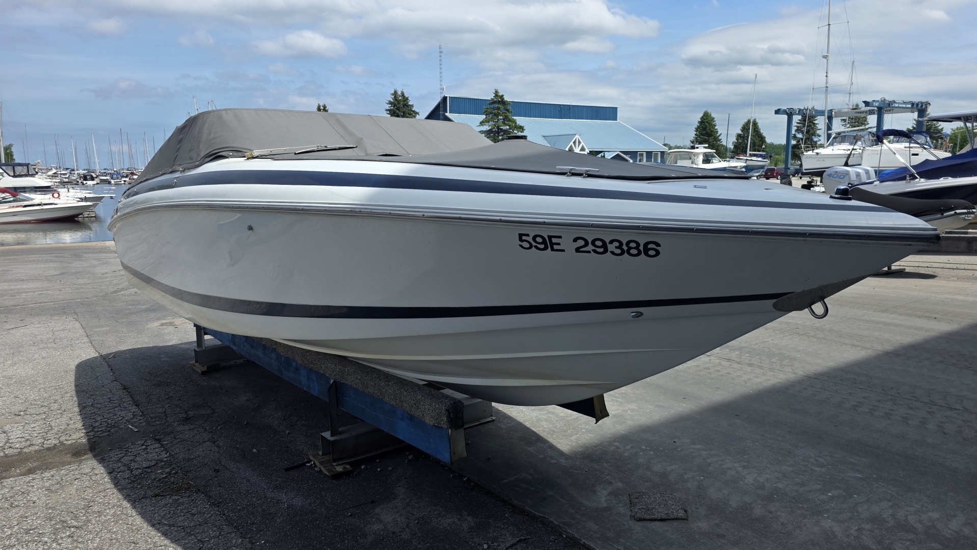 25ft Cobalt Yacht For Sale