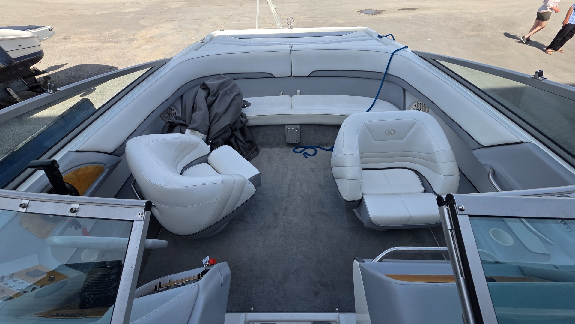 25ft Cobalt Yacht For Sale