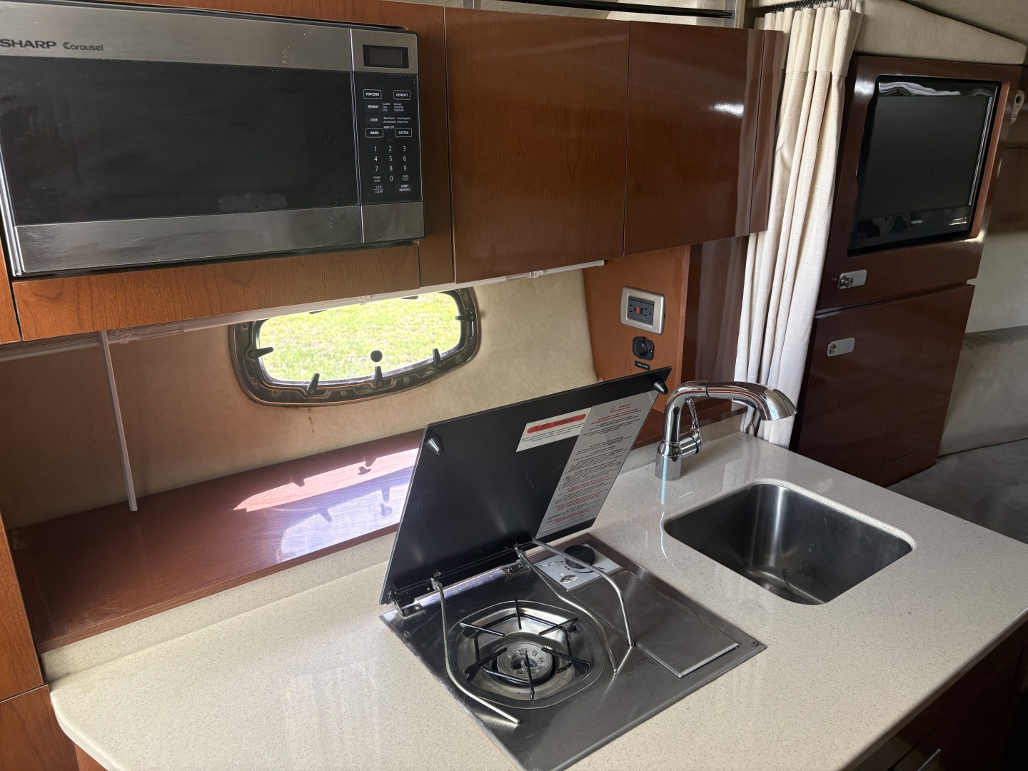 2010 Sea Ray 310 Sundancer
