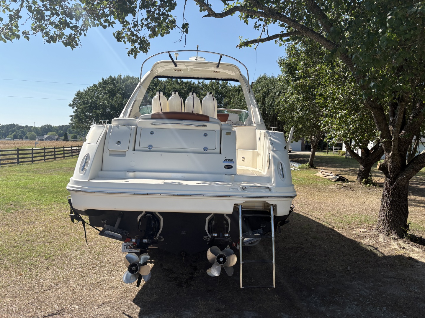 2010 Sea Ray 310 Sundancer