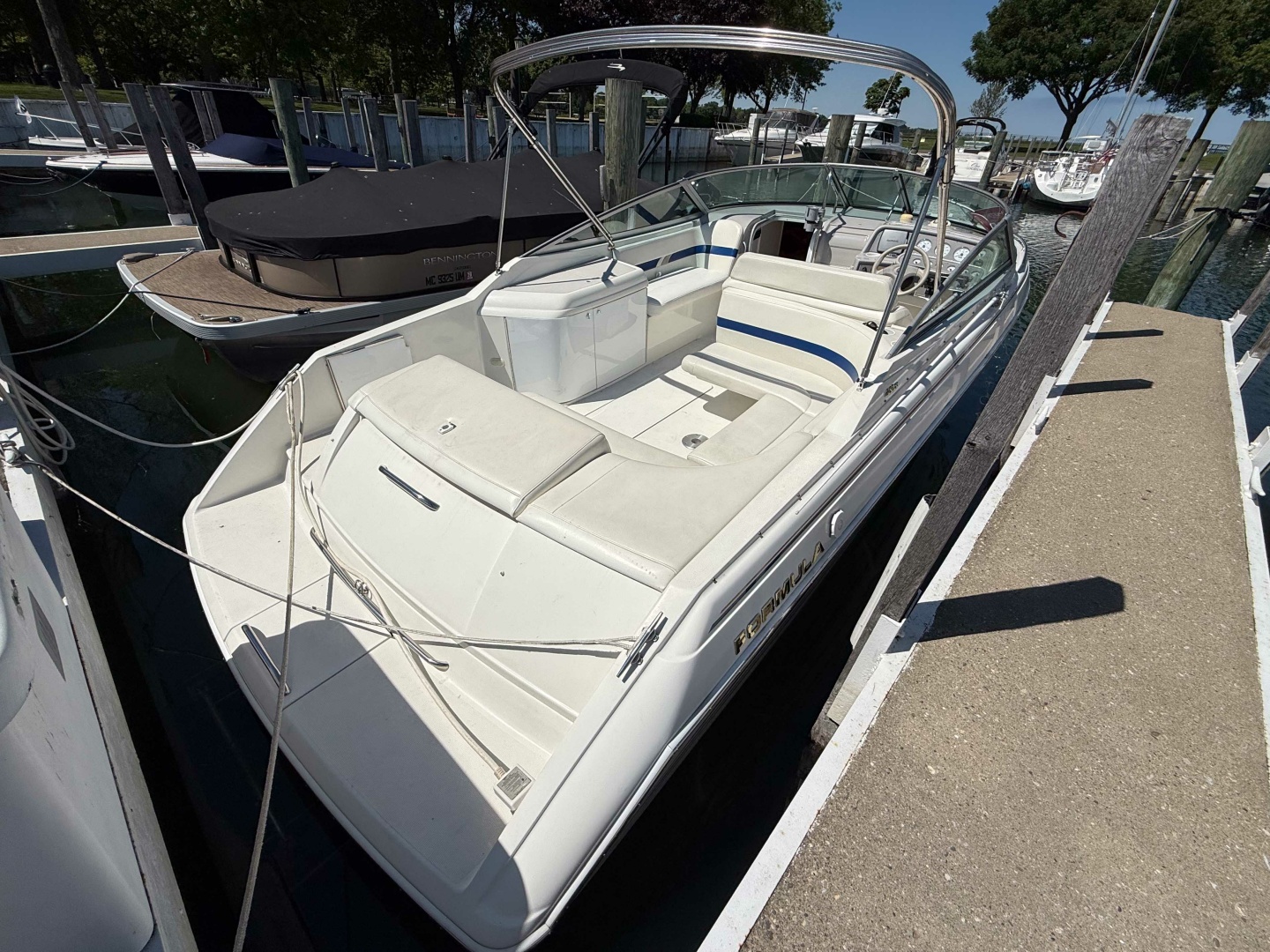 28ft Formula Yacht For Sale