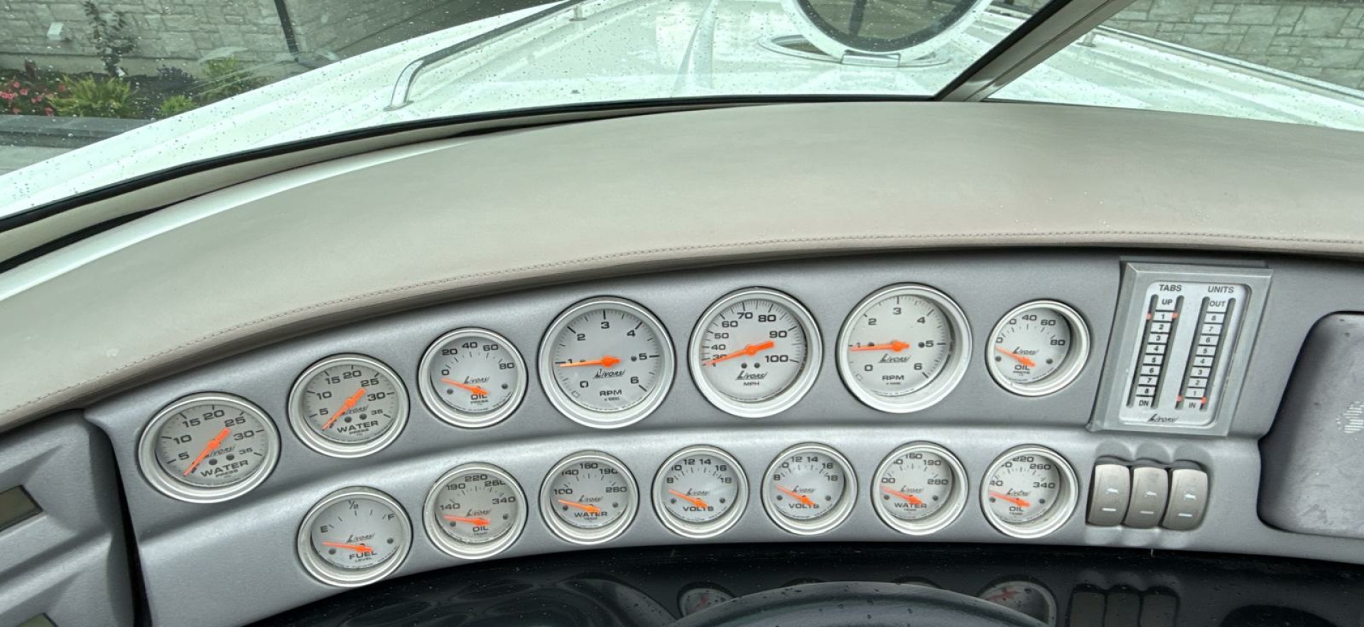 2005 Cobalt 343 34