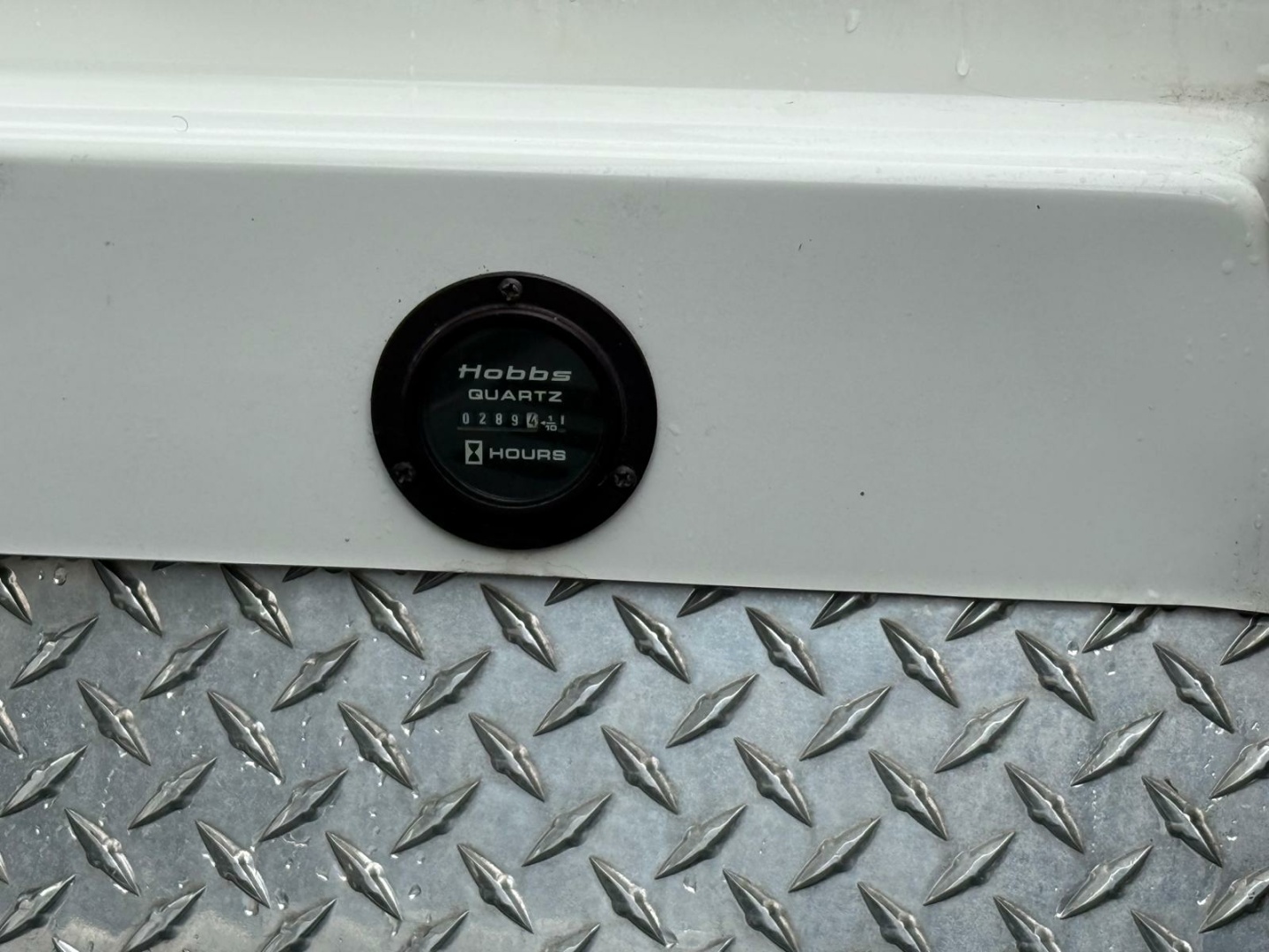 2005 Cobalt 343 34