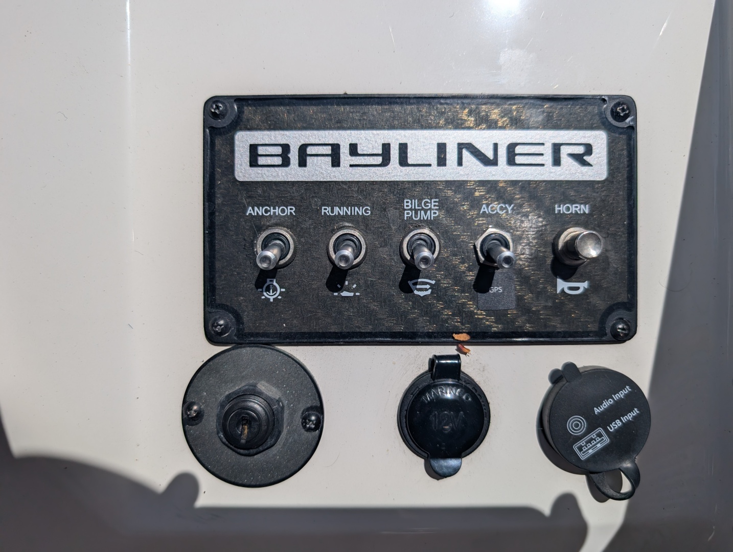 2023 Bayliner Element M17
