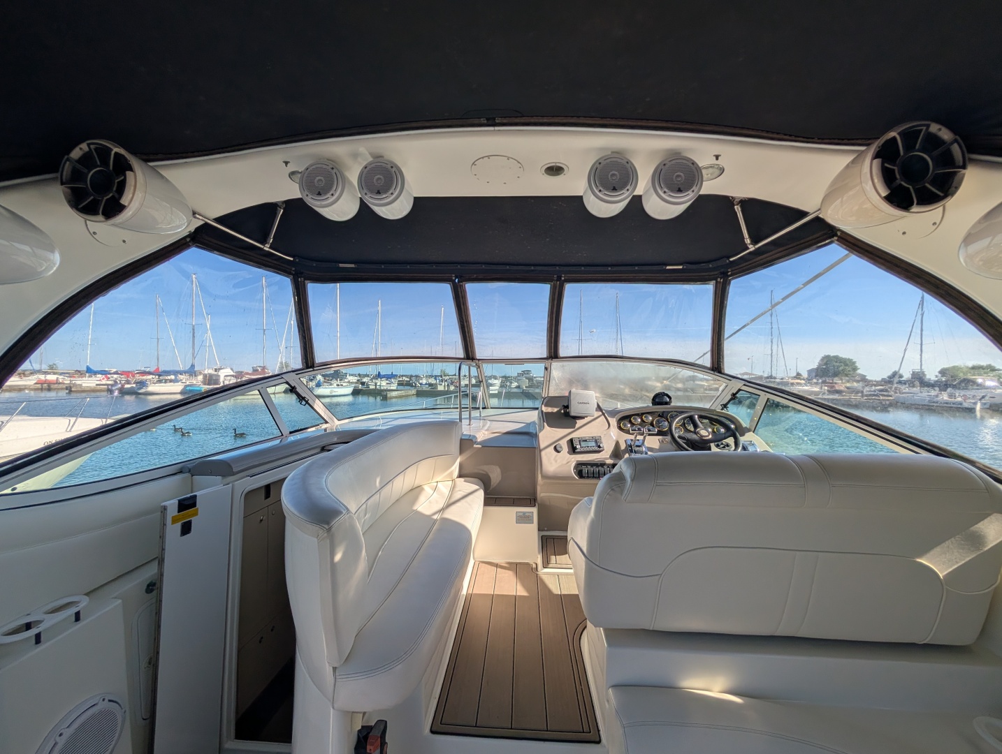 36ft Cruisers Yachts Yacht For Sale