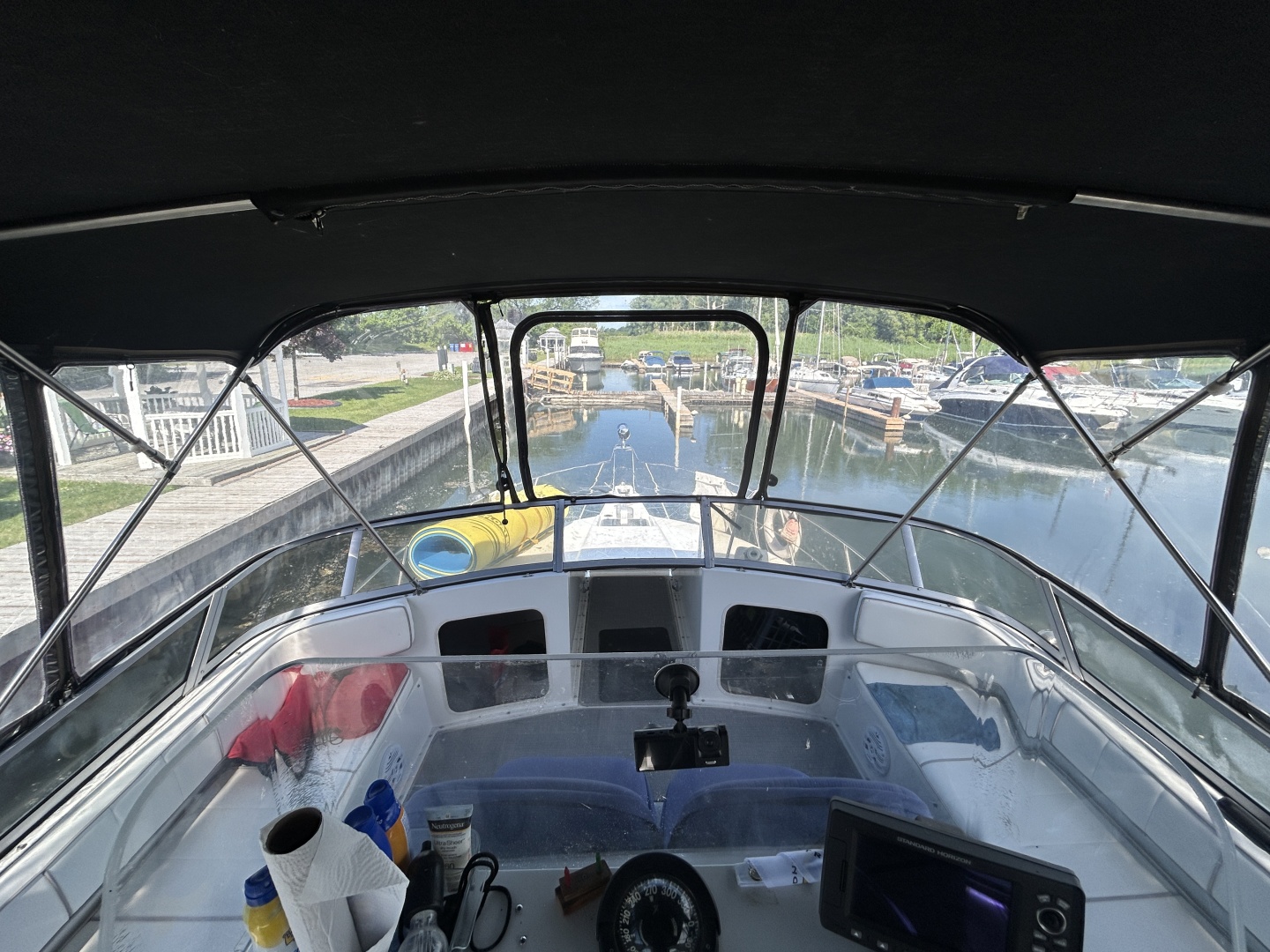 1990 Carver 380 Santego