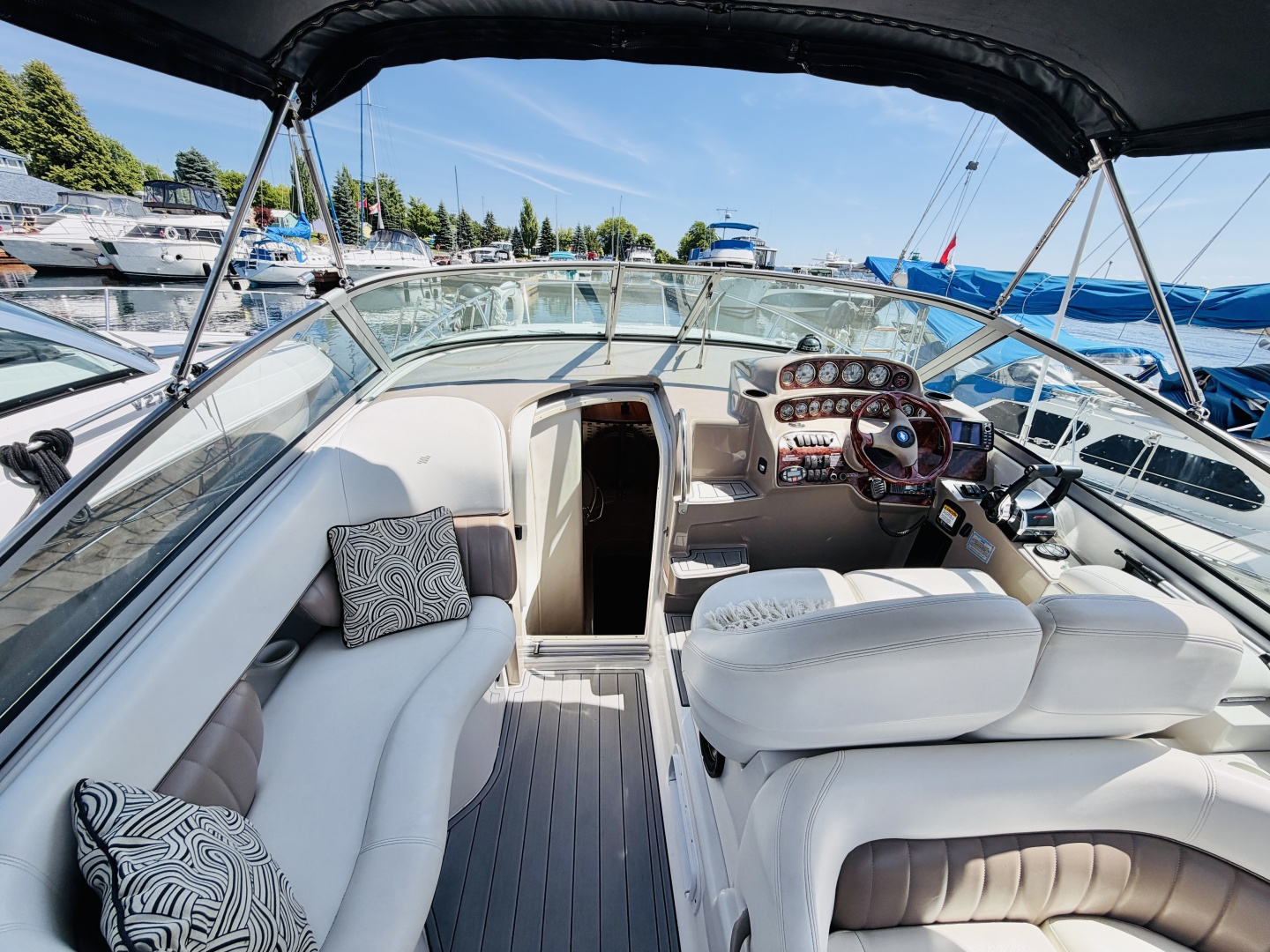 2006 Four Winns 288 Vista