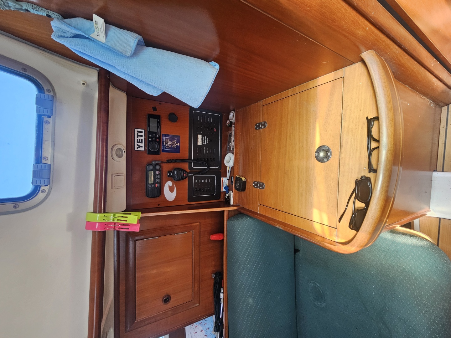 2003 Beneteau 311 31